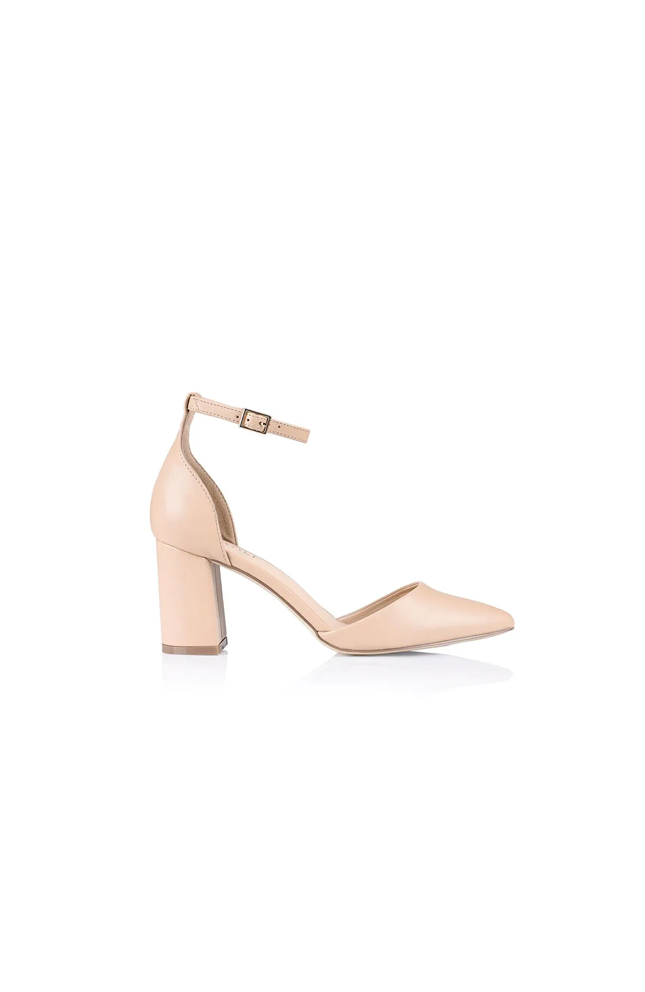 Enzo Closed Toe Pumps Nude Smooth