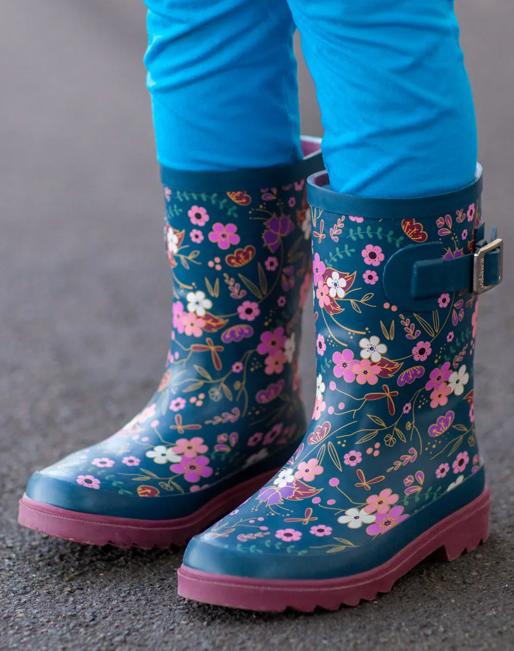 KID’S BUCKLE RUBBER RAIN BOOTS MIDNIGHT FLORAL