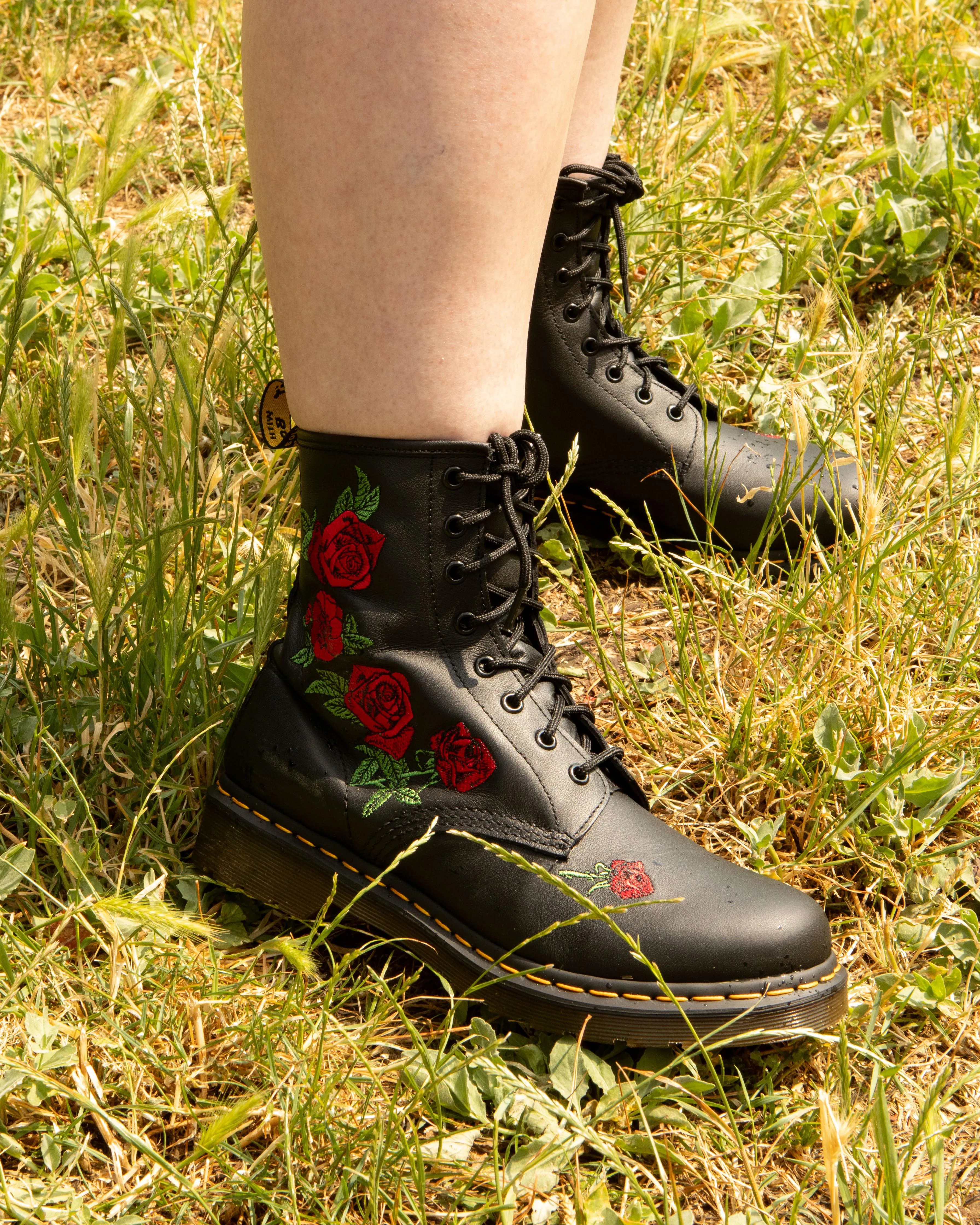 Leather lace-up boots 1460 Vonda with floral print Dr. Martens