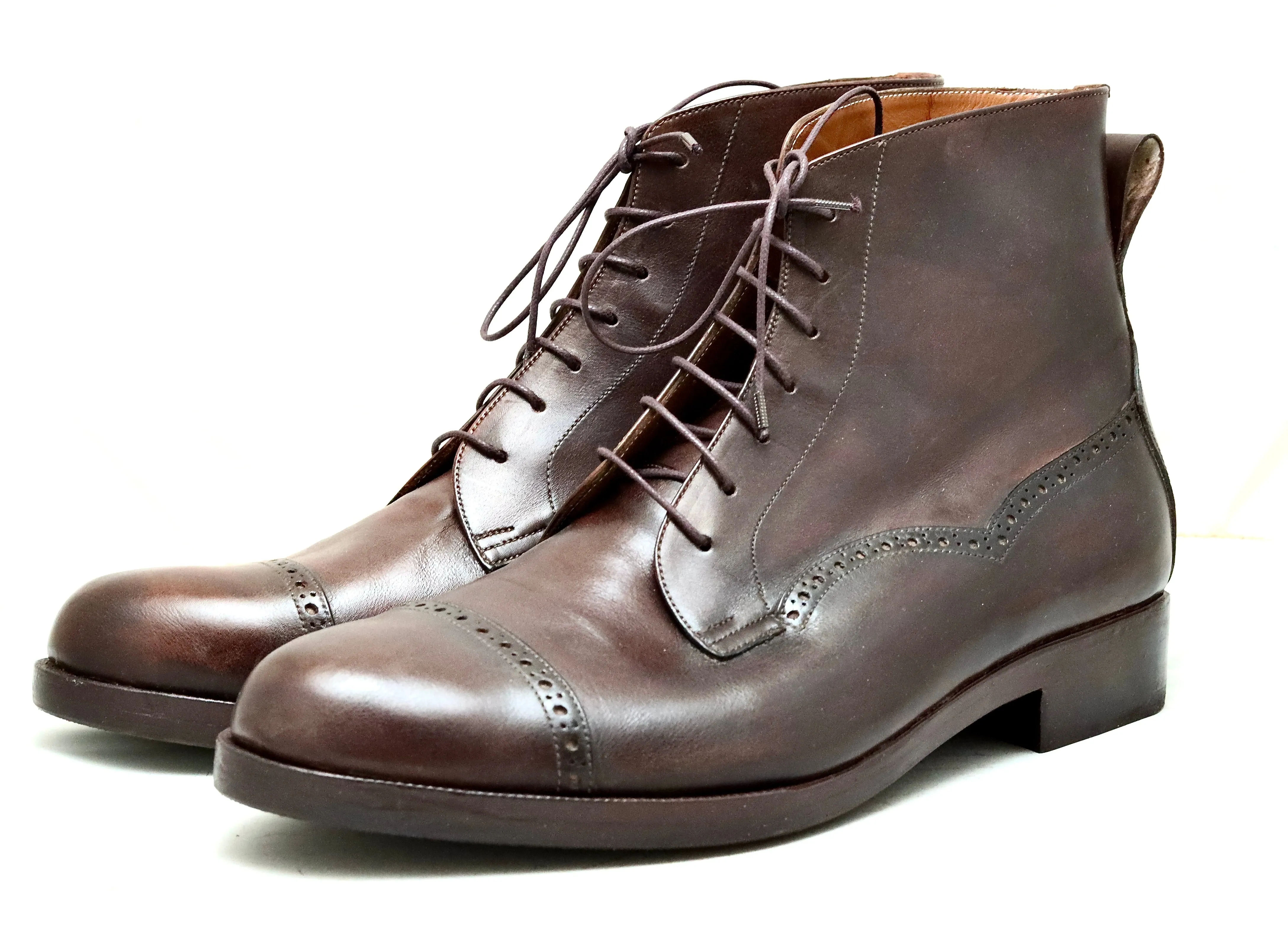 toe cap derby brogue boot  | brown | calf